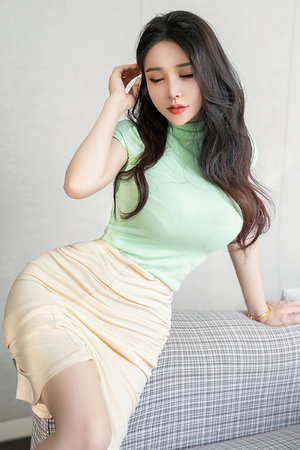 漂亮的小峓子2中字巴巴鱼汤饭